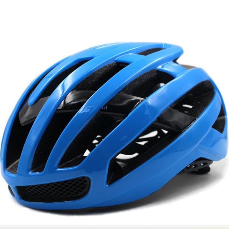 Lightweight Aerodynamic Cycling Helmet Bowlift