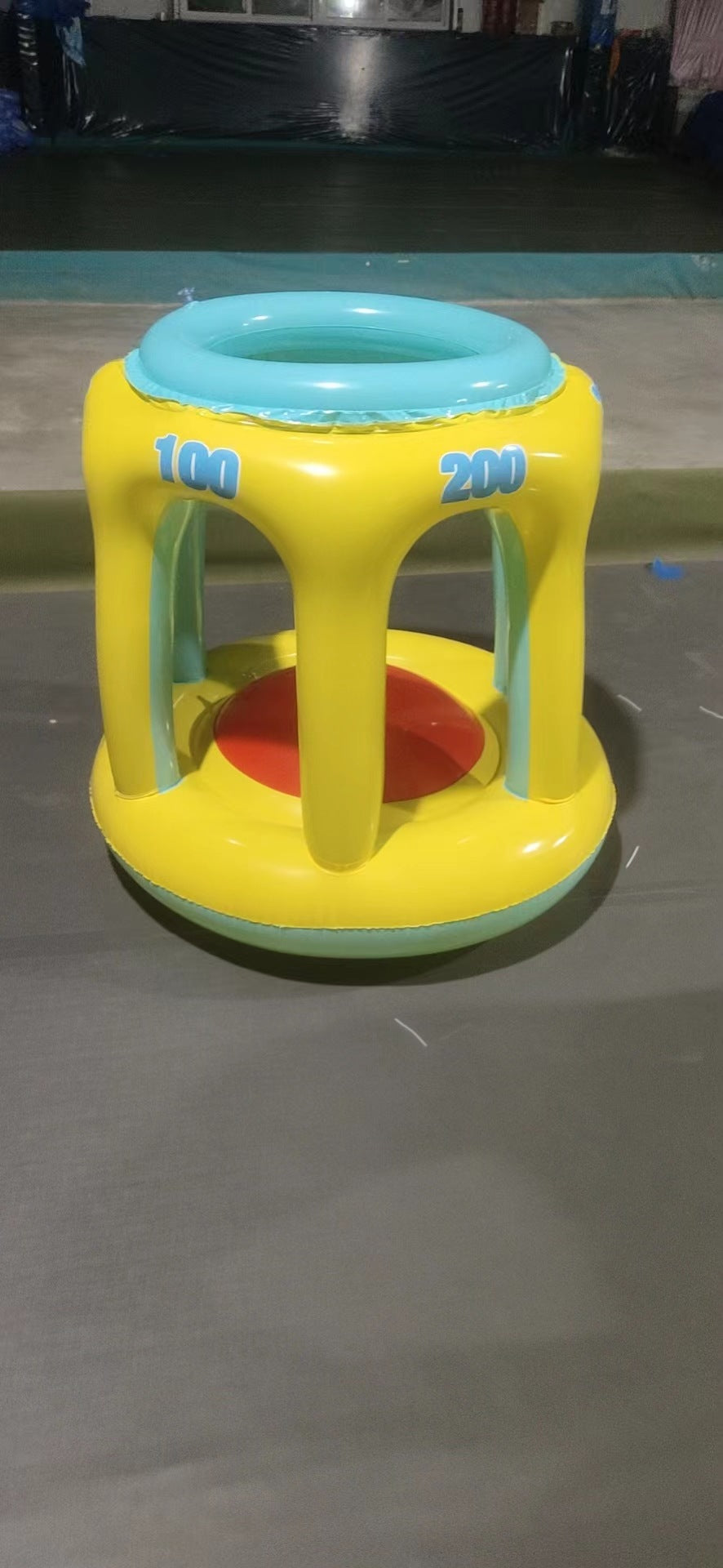 Women inflatable water play island Bowlift