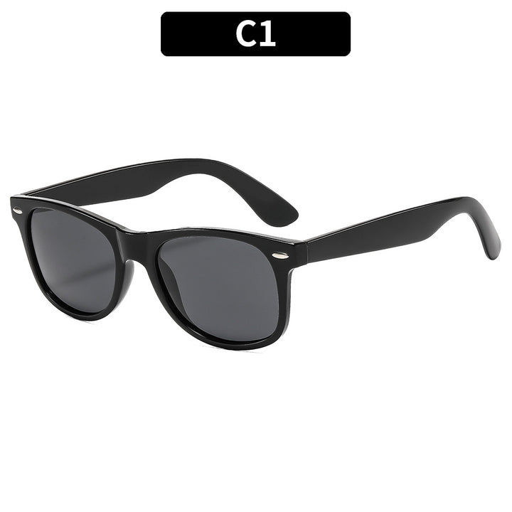 Retro-Inspired Classic Sunglasses