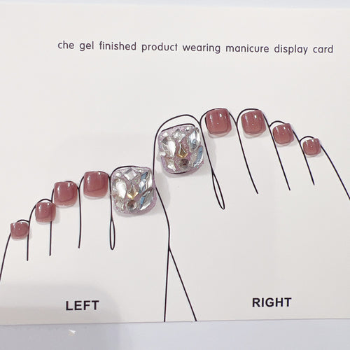 Artful toenails with glitter accents Bowlift