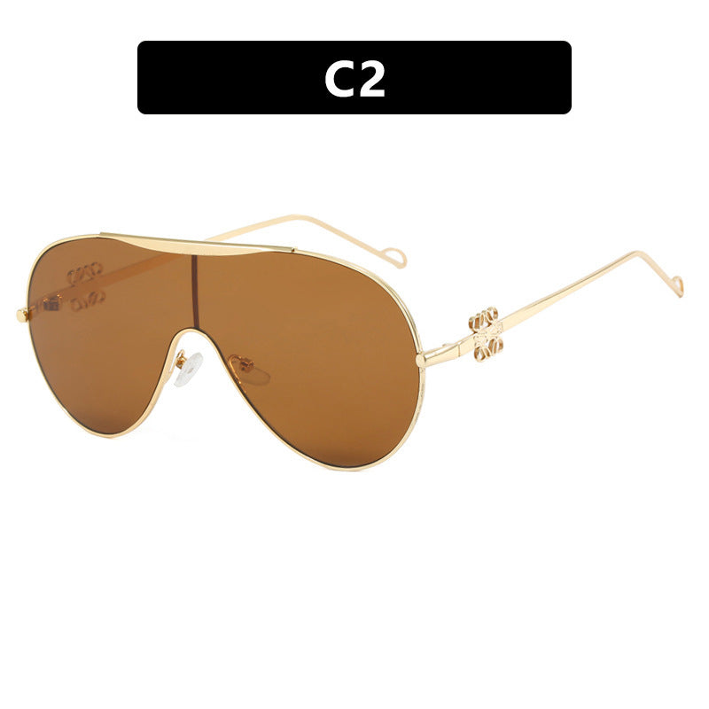 Women sporty Shield sunglasses Bowlift