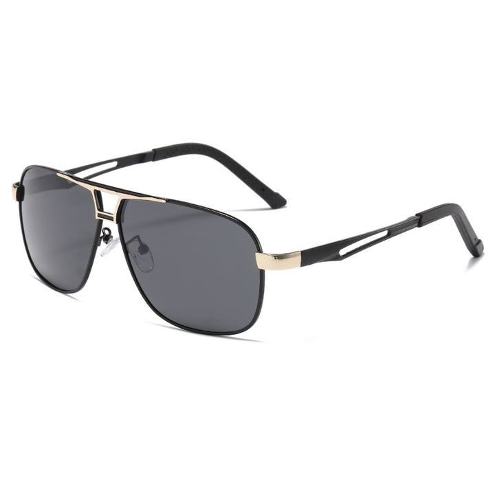 Ladies sporty sunglasses with modern design and UV protection Bowlift