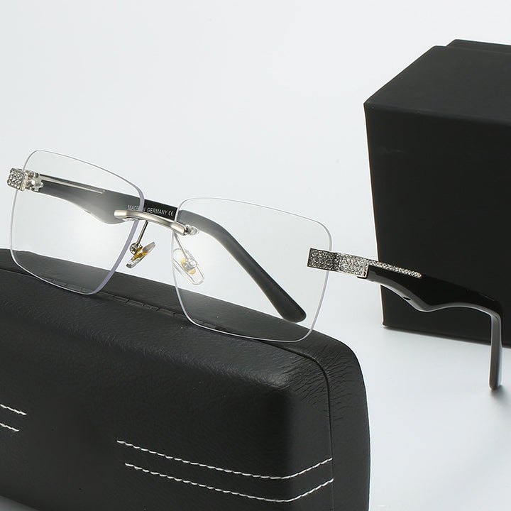 Ladies fashionable sunglasses in elegant square design Bowlift