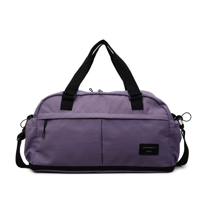 Sporty travel bag with innovative compartments Bowlift