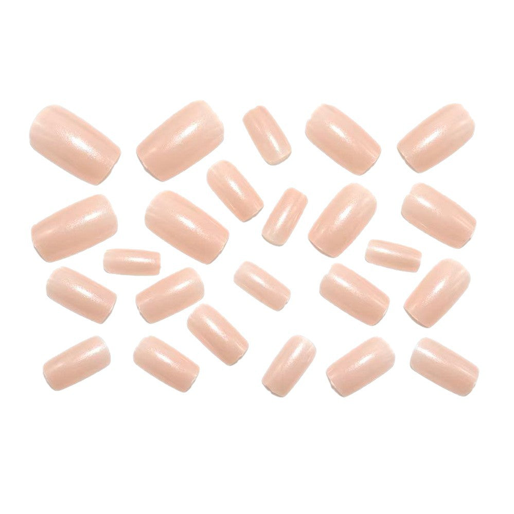 Gel-Nails In The Elegant French Style Bowlift