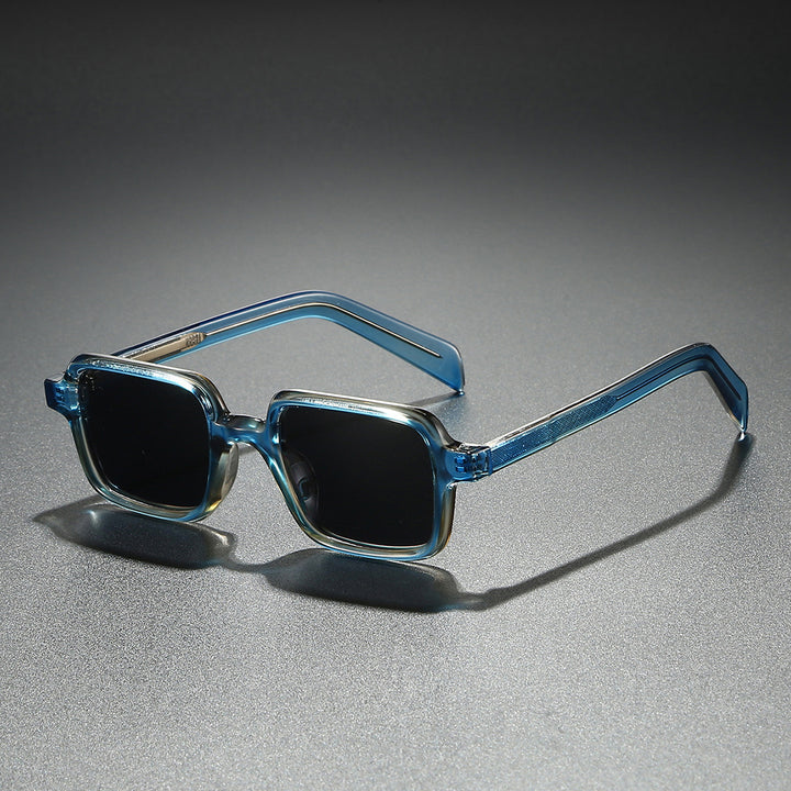 Ladies fashionable sunglasses in elegant square design with wide temples Bowlift