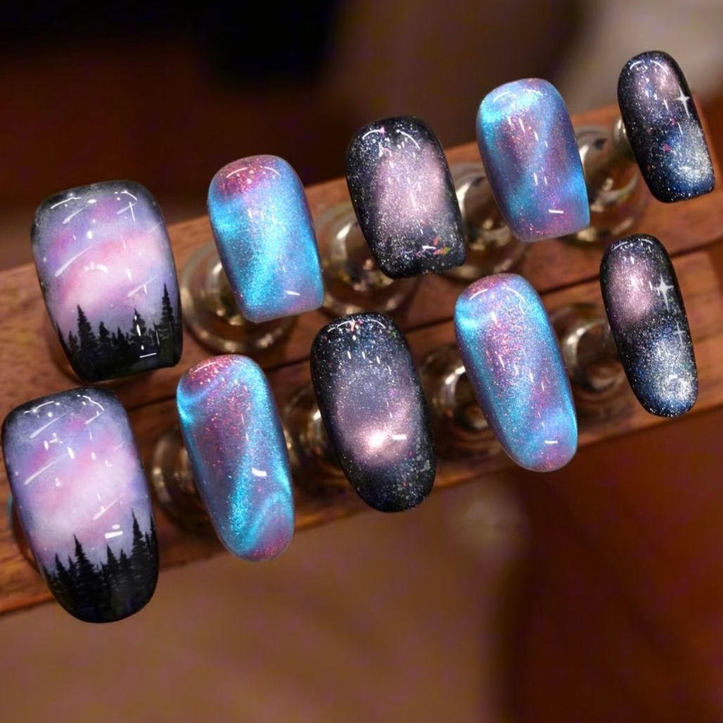 Artistic Press-On Nail Wraps Bowlift