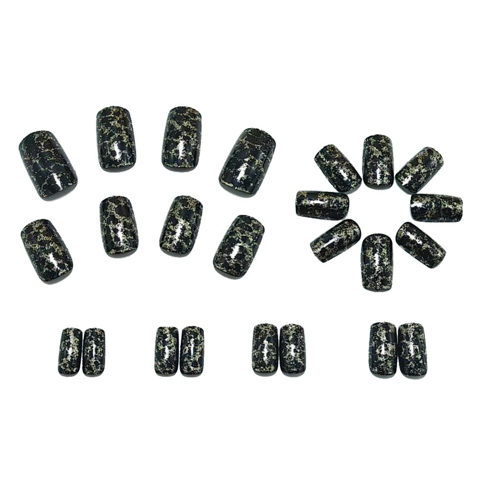 Artificial Nails in Elegant Leopard Design Bowlift