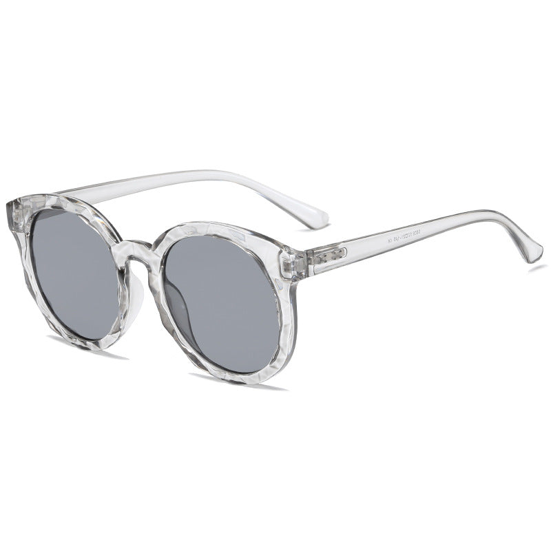 Women’s fashionable sunglasses with harmonious color gradient and unique design Bowlift