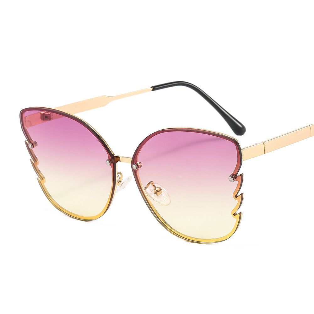 Women's statement sunglasses with unique design and gradient lenses Bowlift
