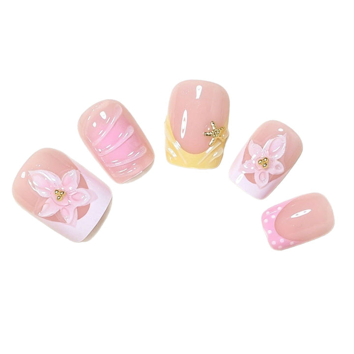 Decorative Press-On Nail Art Tips with Floral Accents Bowlift