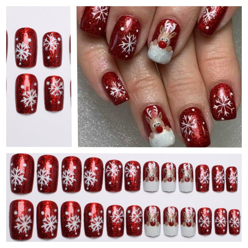 Creative artificial nails with festive reindeer design Bowlift
