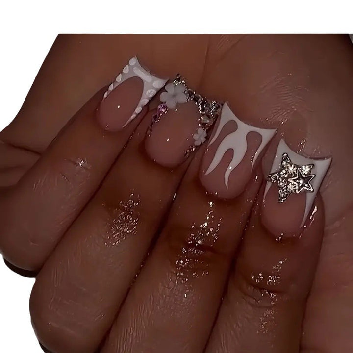 Decorative Jewel-Embellished Nail Art Bowlift