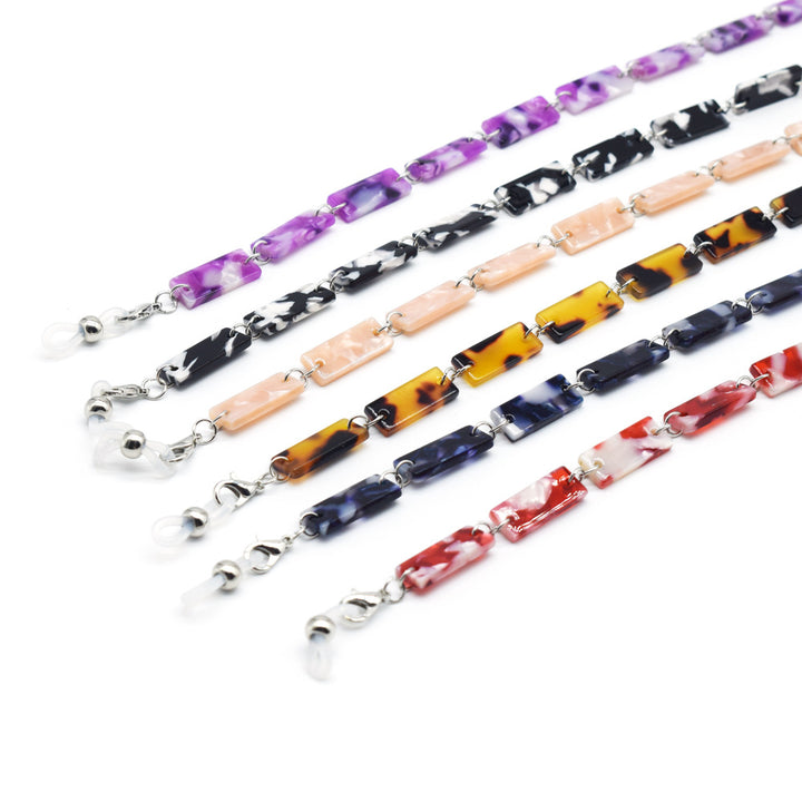 Stylish Tortoiseshell Pattern Eyewear Chain Bowlift
