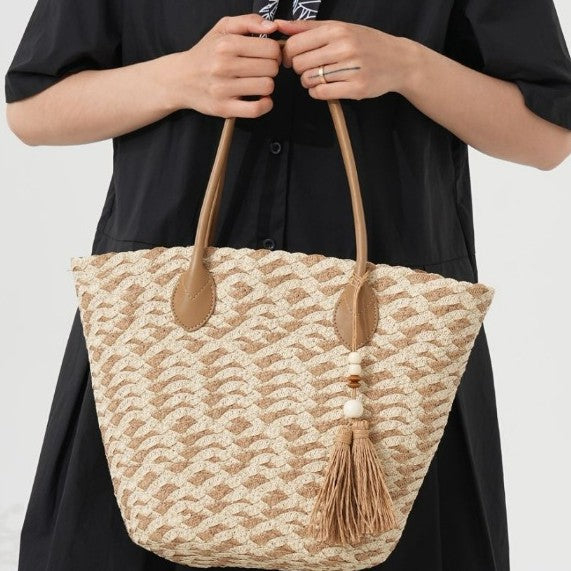 Geometric Beach Tote Bowlift