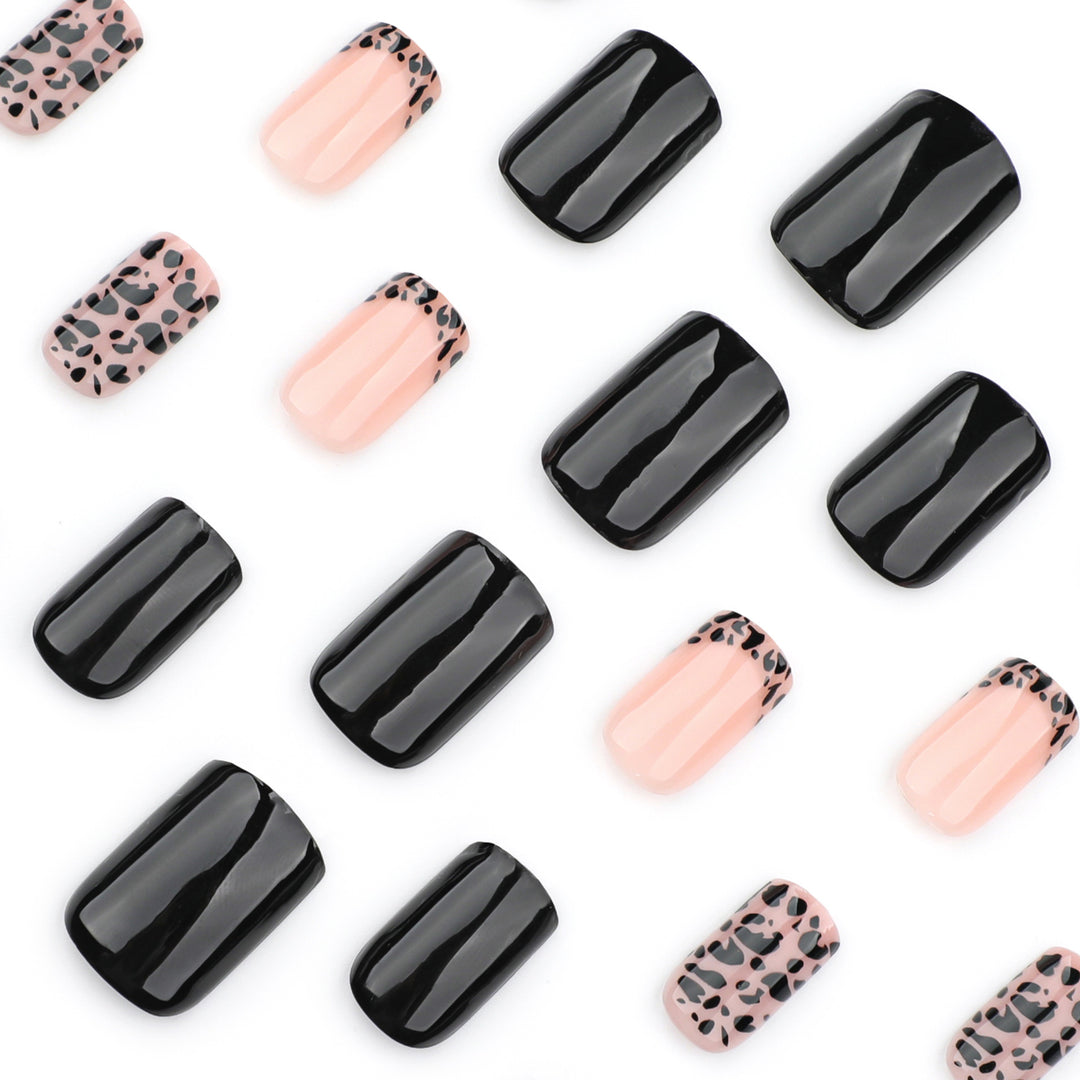 Artful Gel Nails in Leopard Design Bowlift