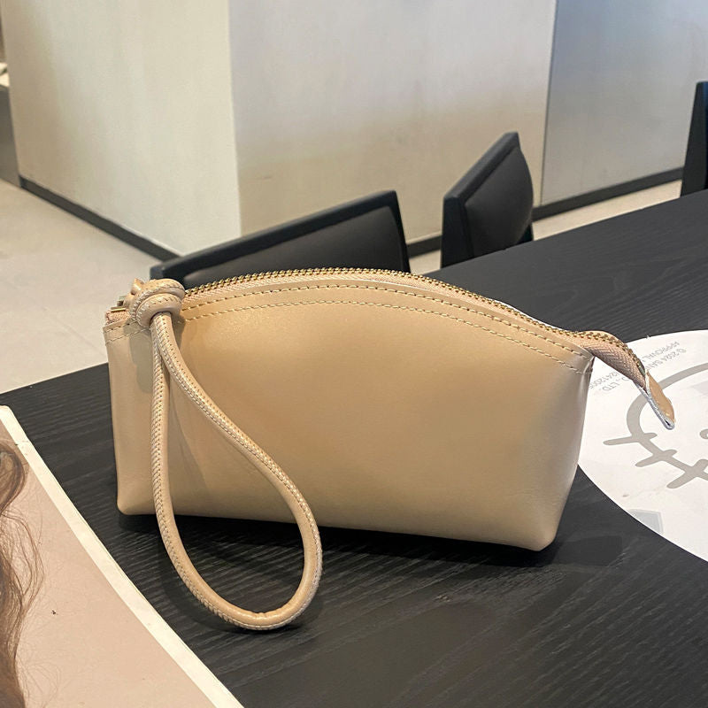 Sleek Faux Leather Zippered Cosmetic Bag Bowlift