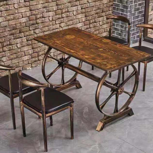 Vintage dining table with custom license plate design Bowlift