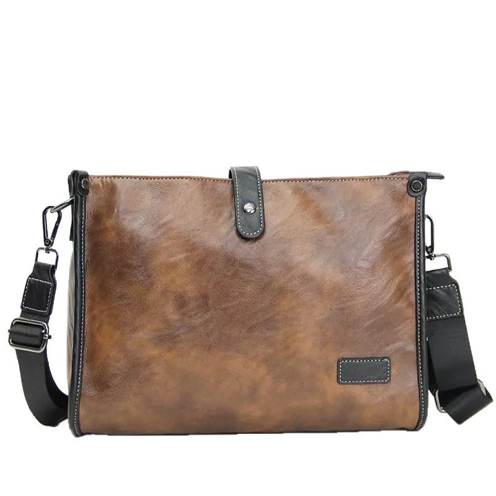 Stylish shoulder bag with textured leather Bowlift