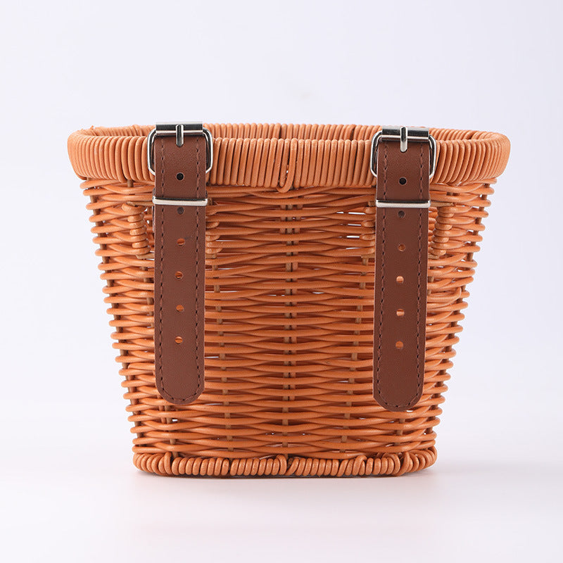 Ladies stylish basket made of woven material Bowlift