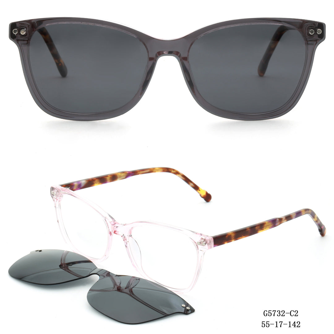 Ladies sunglasses in elegant vintage design Bowlift