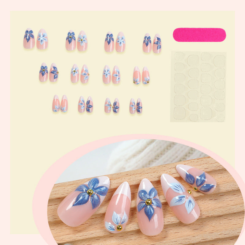 Press-On Nail Set with Floral Embellishments Bowlift