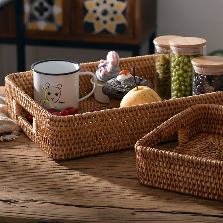 Ladies rectangular serving basket with practical handles Bowlift