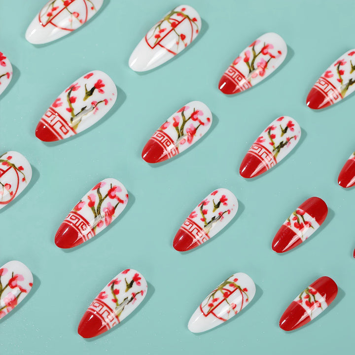 Artificial nails with floral accents Bowlift