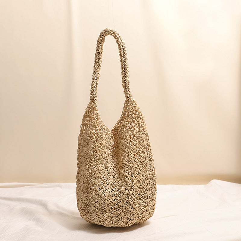 Hand-crocheted tote with deep slit Bowlift