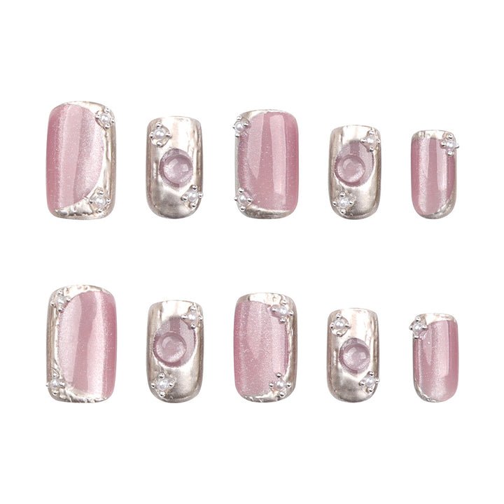 Artistic Nail Art with Glitter and Ombre Effect Bowlift