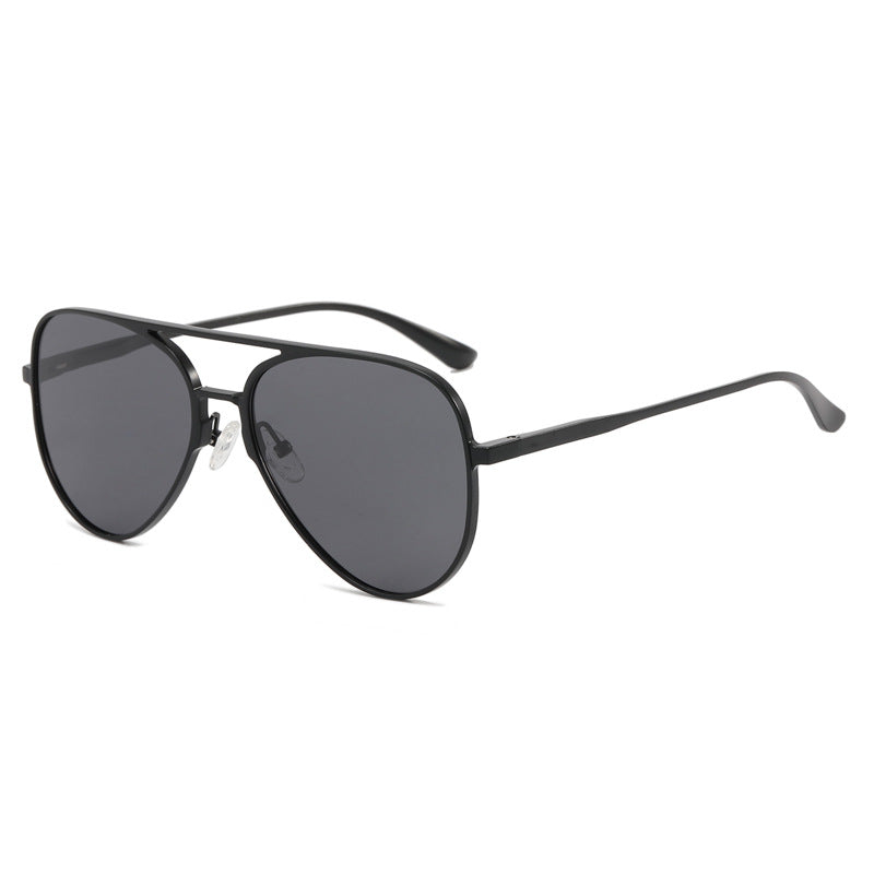 Women’s pilot sunglasses with UV protection and elegant frame Bowlift