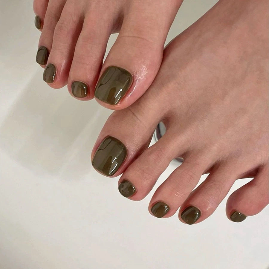 Nail set with shimmering holographic design Bowlift