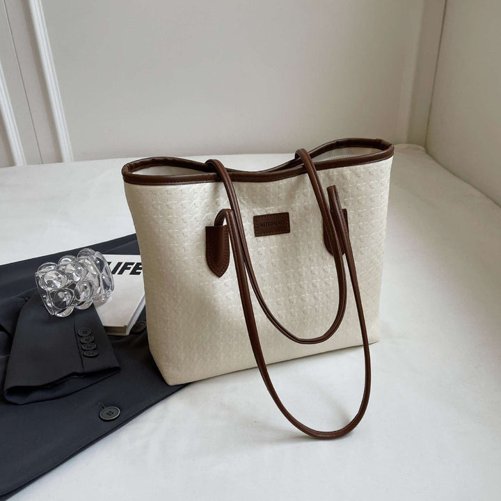 Elegant Structured Tote Bag Bowlift