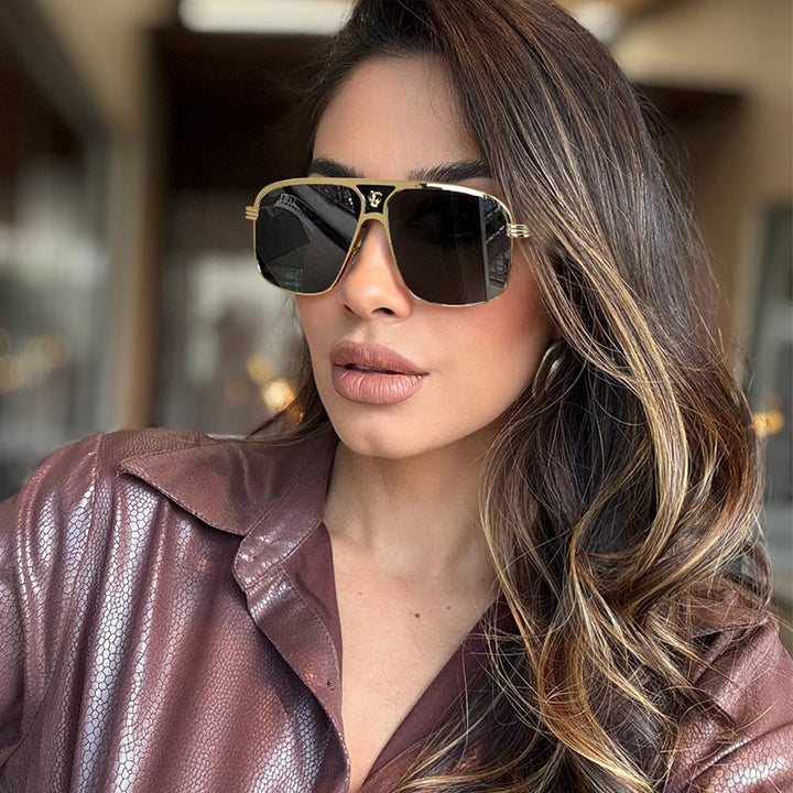 Men's Bold Fashion-Driven Shield Sunglasses Bowlift