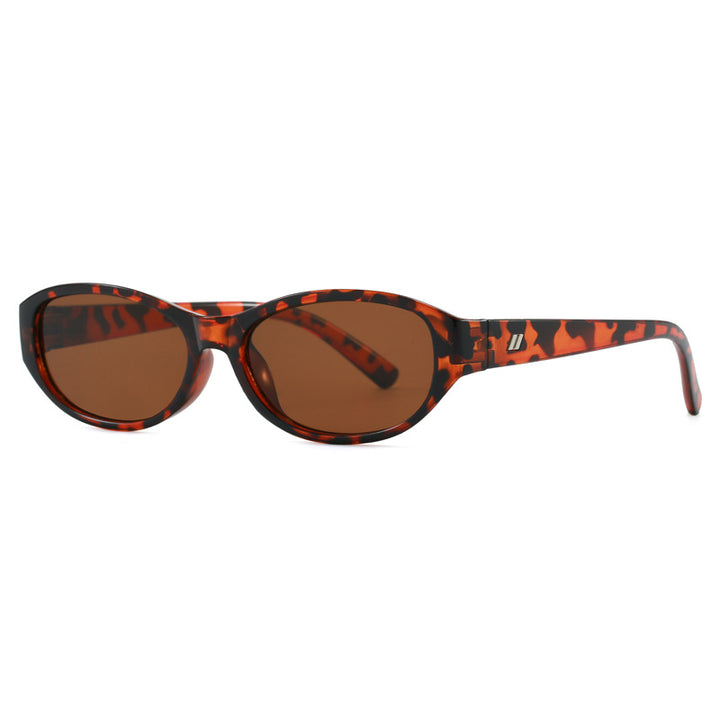 Women's fashionable optical glasses in elegant retro style Bowlift