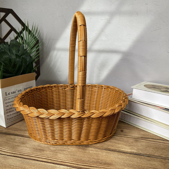 Ladies elegant braided shopping basket Bowlift