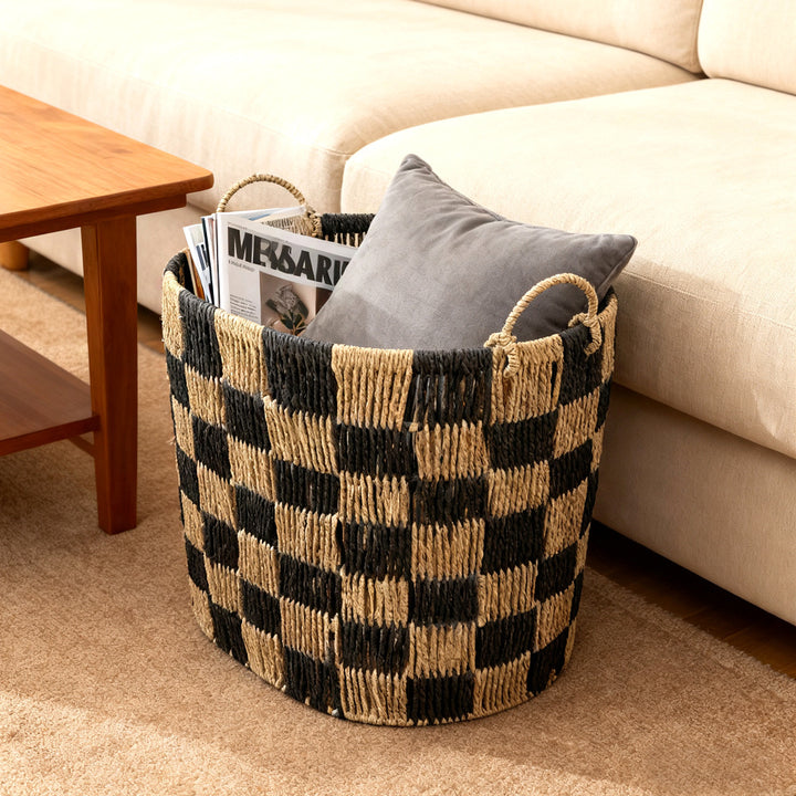 Handwoven storage basket Bowlift