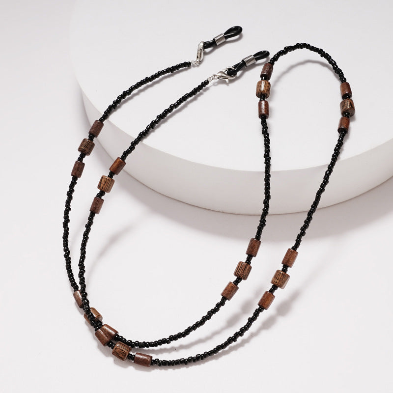 Beaded Eyewear Chain Bowlift