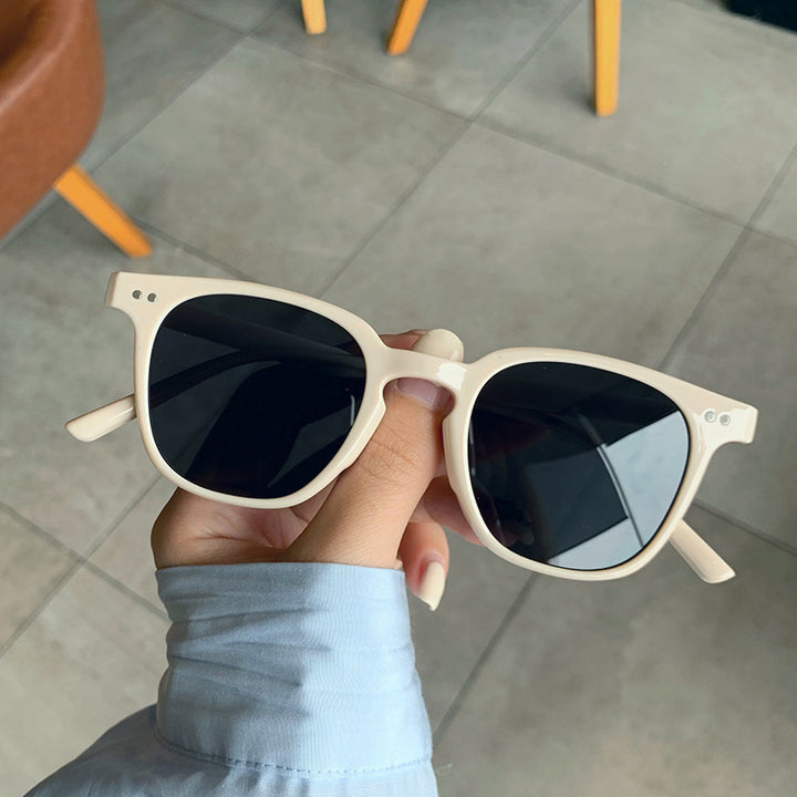 Ladies stylish square sunglasses Bowlift