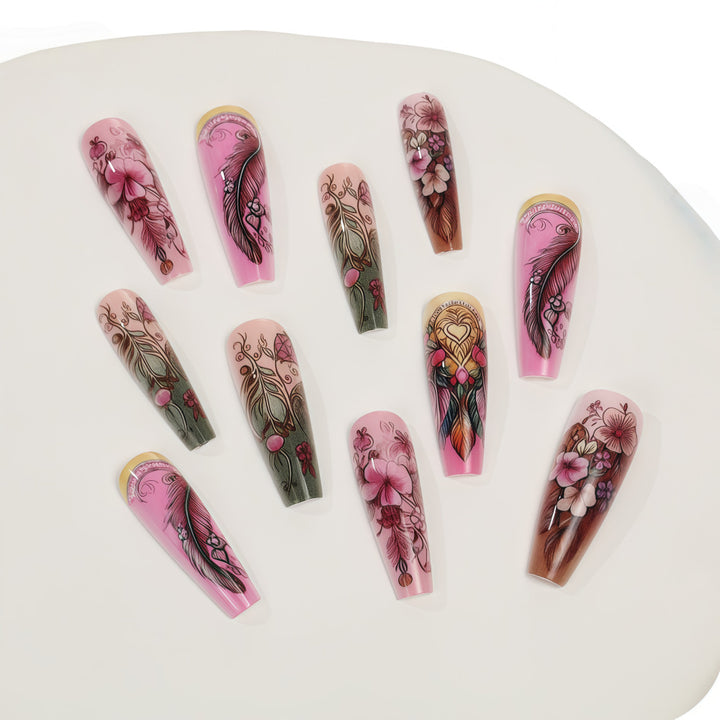 Artificial nails in floral and elegant design Bowlift