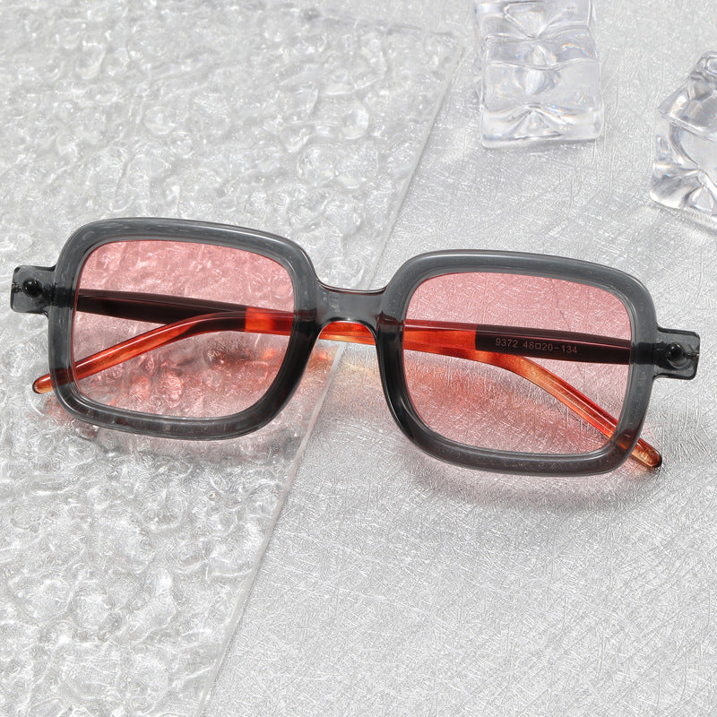 Fashionable Square Sunglasses Bowlift