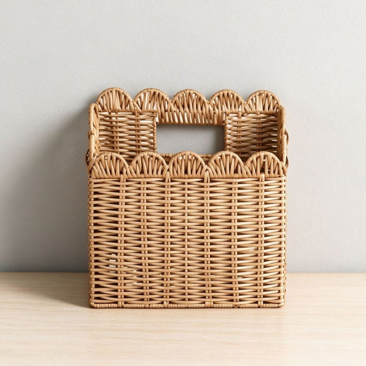 Handcrafted storage basket with curved edge Bowlift