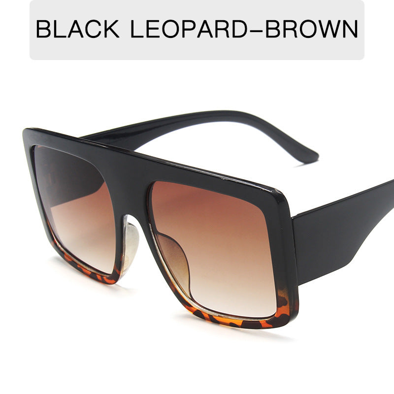 Women's oversized sunglasses with distinctive leopard print Bowlift