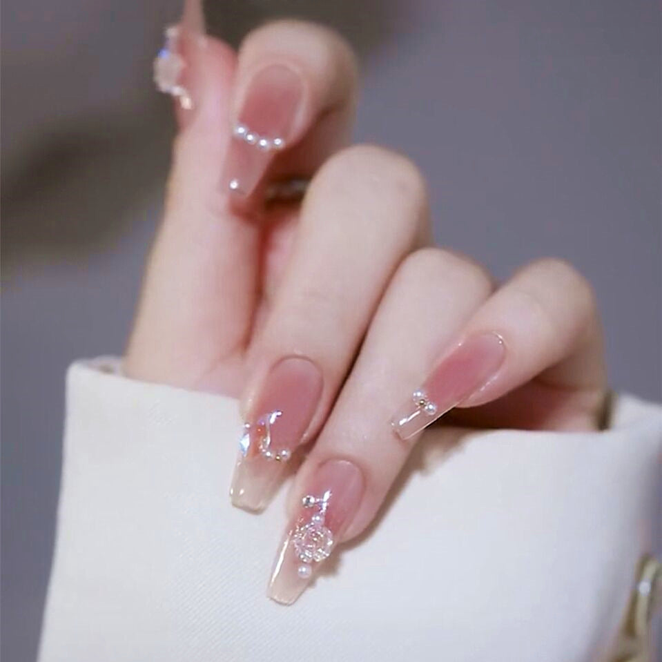 Festive Nail Art Press-Ons Bowlift