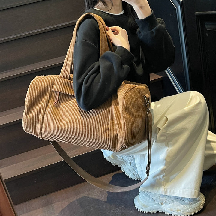 Sporty Travel Bag Made of Soft Cord Material with Adjustable Shoulder Strap Bowlift