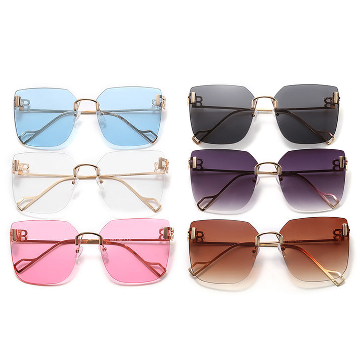 Women elegant square sunglasses with gold-colored metal frame Bowlift