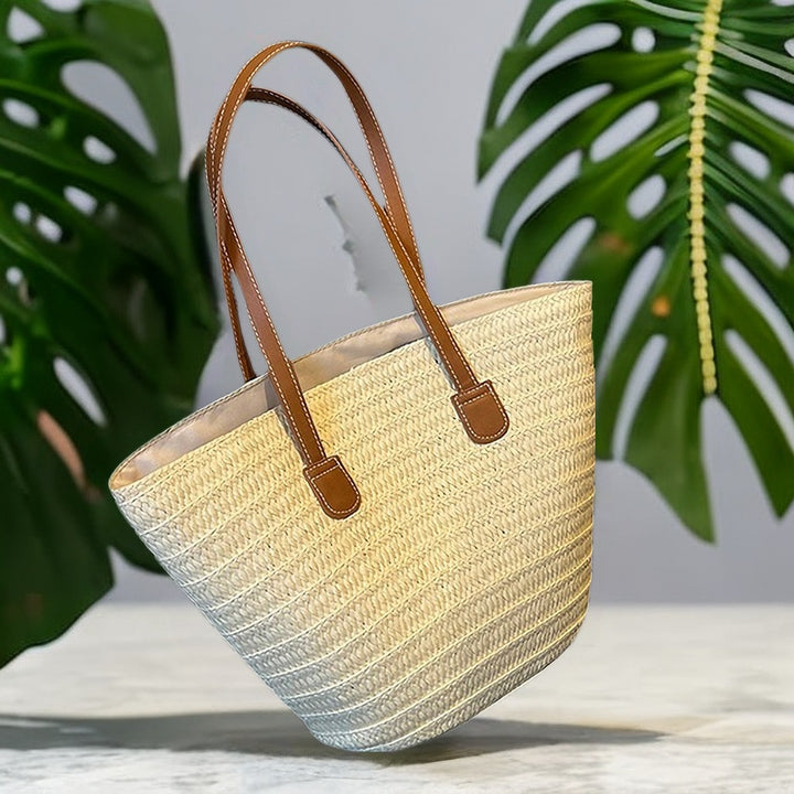 Handbag with Structured Design Bowlift