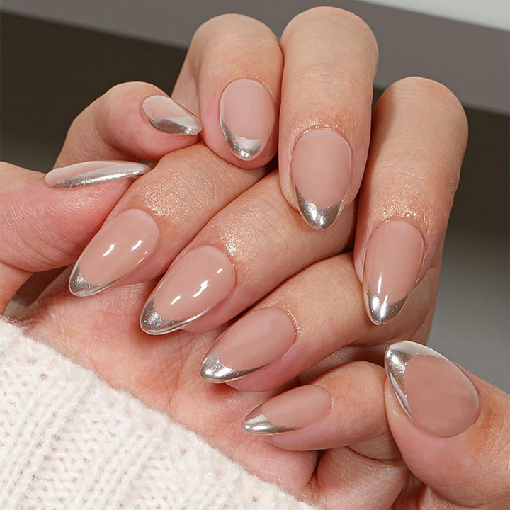 Acrylic Nail Set with Modern French Tip Design Bowlift