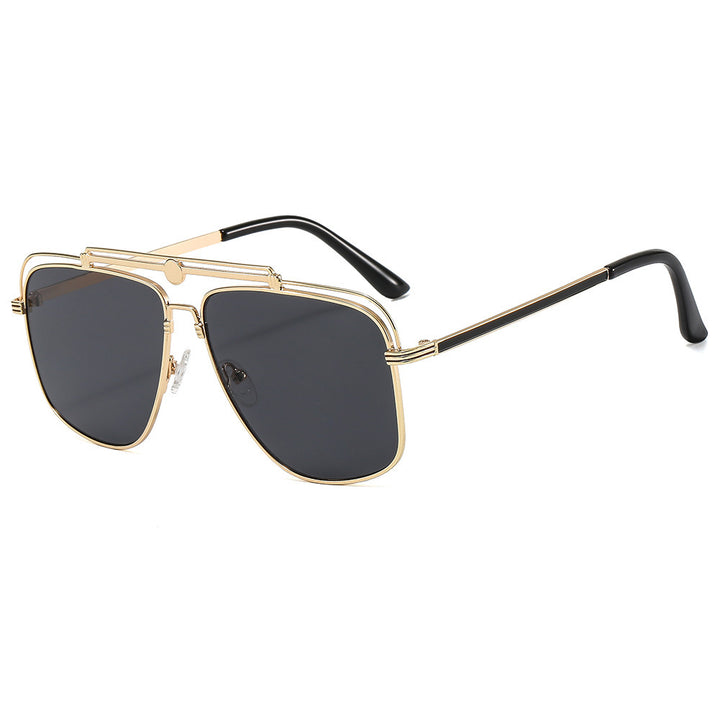 Ladies sunglasses in elegant retro style Bowlift