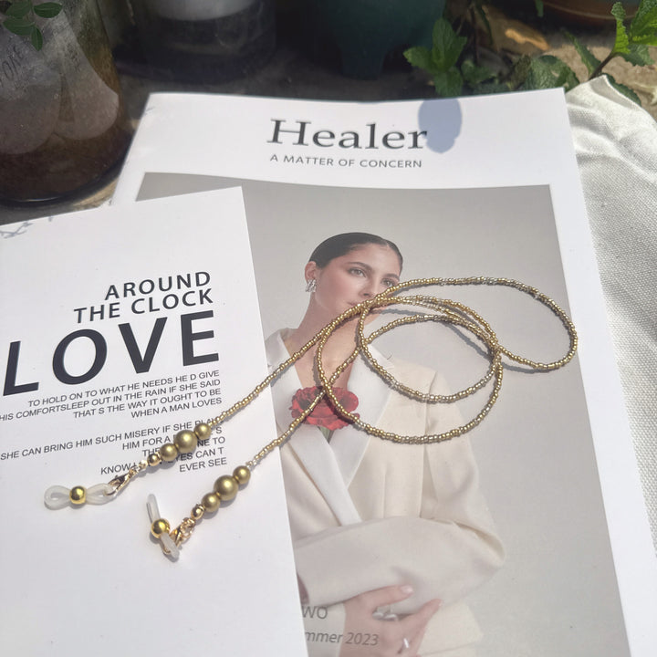 Ornate Beaded Eyewear Chain Bowlift